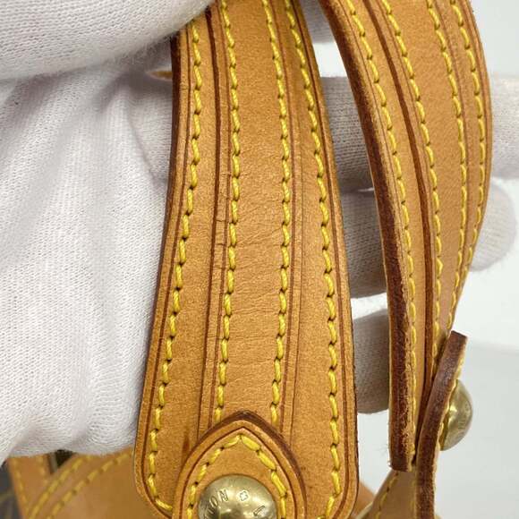 LOUIS VUITTON Brown Monogram Bag - Picture 9 of 14